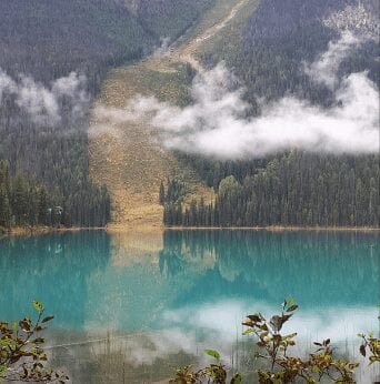 lake-banff