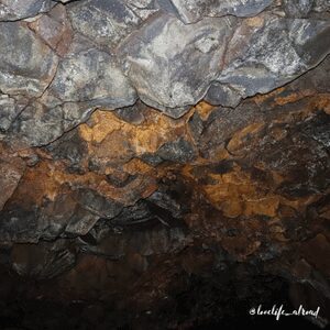 mammoth-lava-cave