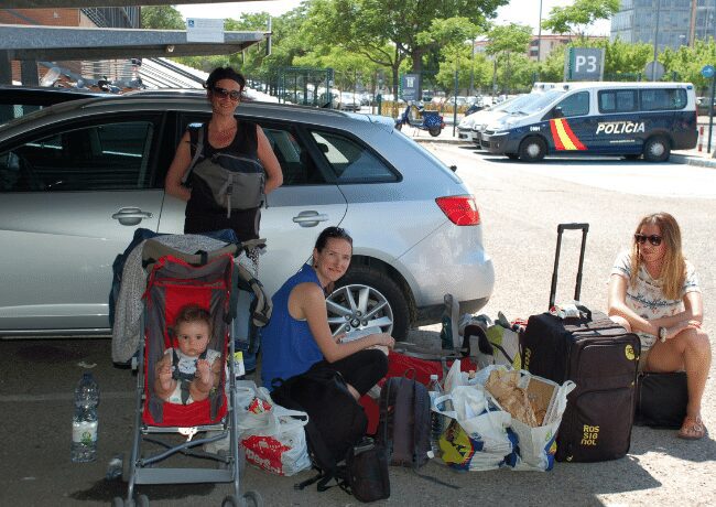 car-rental-spain-waiting