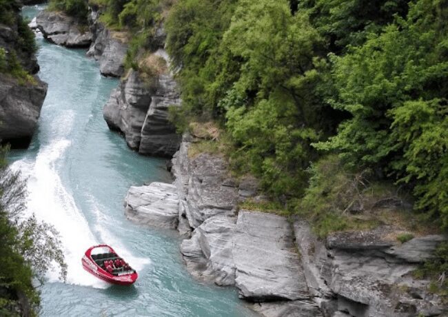 The stunning Queenstown.