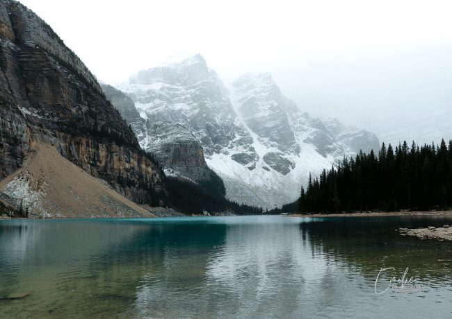 lake-moraine-banff