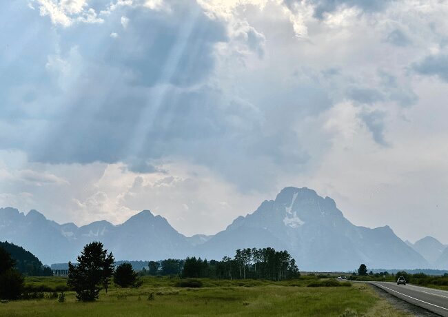 The Fireside Buffalo RV Resort treats its guests to a stunning view of towering mountains in the backdrop.