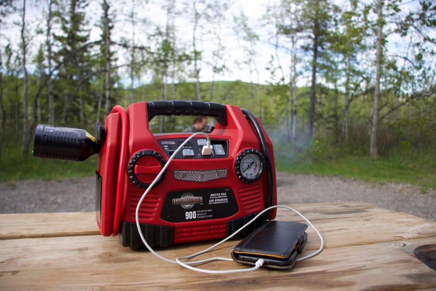 Quelle station de batterie externe choisir pour le camping ?