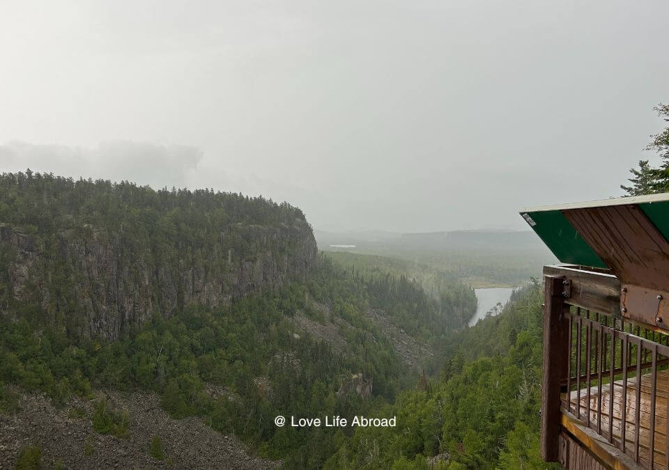 View of the gorge at Ouimet Canyon Provincial Park