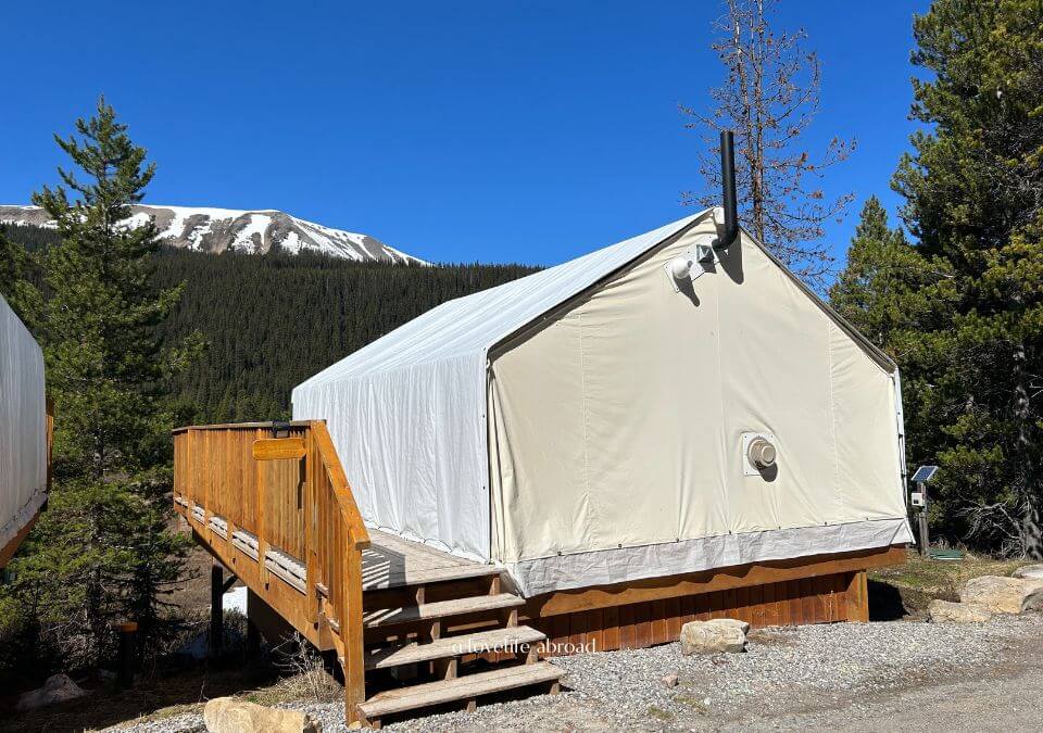 Mount Engadine Lodge is located in the Kananaskis Country in the Canadian Rockies