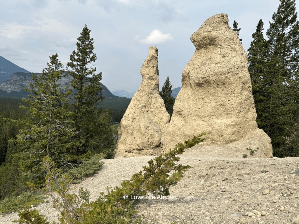 Hiking on the hoodoo trail in Banff National Park